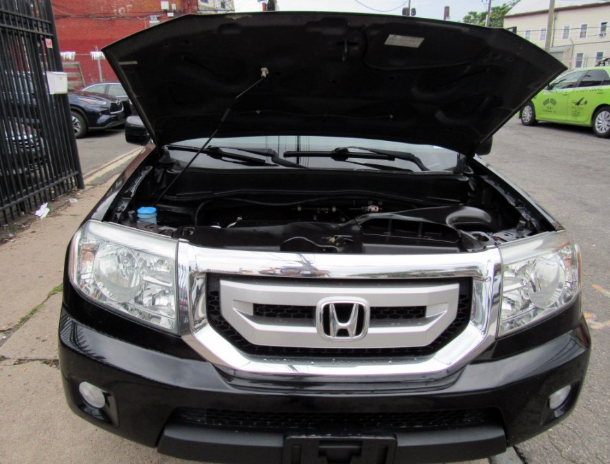 Used Honda Pilot 4WD 4dr EX 2011 | MFG Prestige Auto Group. Paterson, New Jersey Used Honda Pilot 4WD 4dr EX 2011 | MFG Prestige Auto Group. Paterson, New Jersey