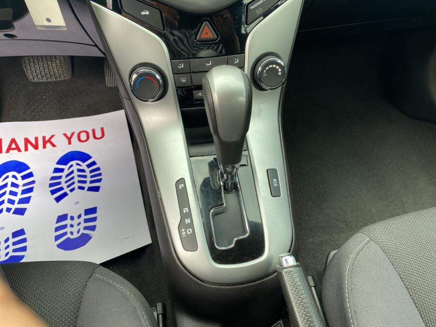 2015 Chevrolet Cruze 4dr Sdn Auto 1LT, available for sale in Stamford, Connecticut | Harbor View Auto Sales LLC. Stamford, Connecticut 2015 Chevrolet Cruze 4dr Sdn Auto 1LT, available for sale in Stamford, Connecticut | Harbor View Auto Sales LLC. Stamford, Connecticut