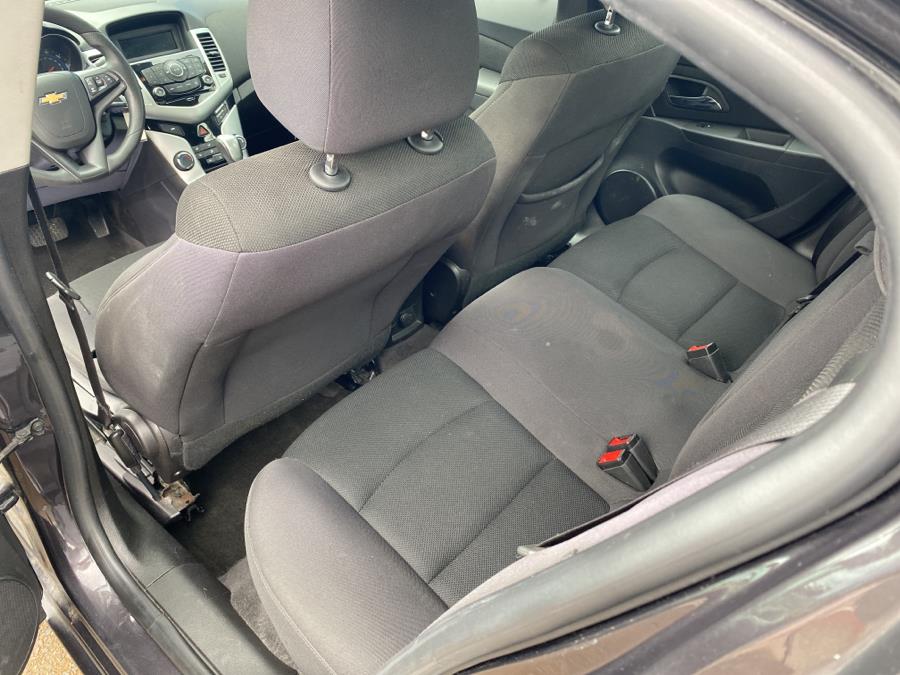 2015 Chevrolet Cruze 4dr Sdn Auto 1LT, available for sale in Stamford, Connecticut | Harbor View Auto Sales LLC. Stamford, Connecticut 2015 Chevrolet Cruze 4dr Sdn Auto 1LT, available for sale in Stamford, Connecticut | Harbor View Auto Sales LLC. Stamford, Connecticut