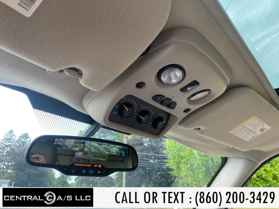 Used Cadillac Escalade 4dr AWD 2006 | Central A/S LLC. East Windsor, Connecticut Used Cadillac Escalade 4dr AWD 2006 | Central A/S LLC. East Windsor, Connecticut