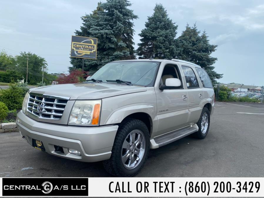 2006 Cadillac Escalade 4dr AWD, available for sale in East Windsor, Connecticut | Central A/S LLC. East Windsor, Connecticut