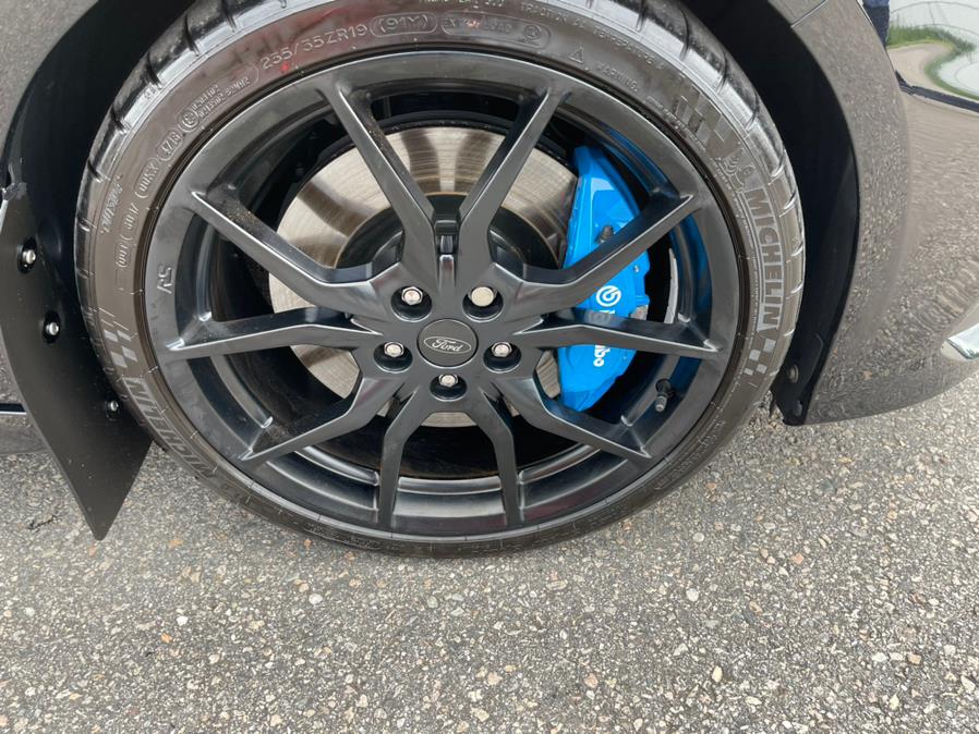 Used Ford Focus RS Hatch 2017 | Mike And Tony Auto Sales, Inc. South Windsor, Connecticut Used Ford Focus RS Hatch 2017 | Mike And Tony Auto Sales, Inc. South Windsor, Connecticut