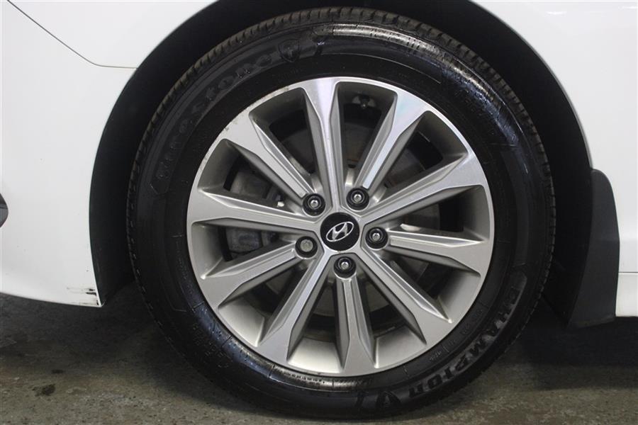 2017 Hyundai Sonata SPORT, available for sale in Paterson, New Jersey | Fast Track Motors. Paterson, New Jersey 2017 Hyundai Sonata SPORT, available for sale in Paterson, New Jersey | Fast Track Motors. Paterson, New Jersey
