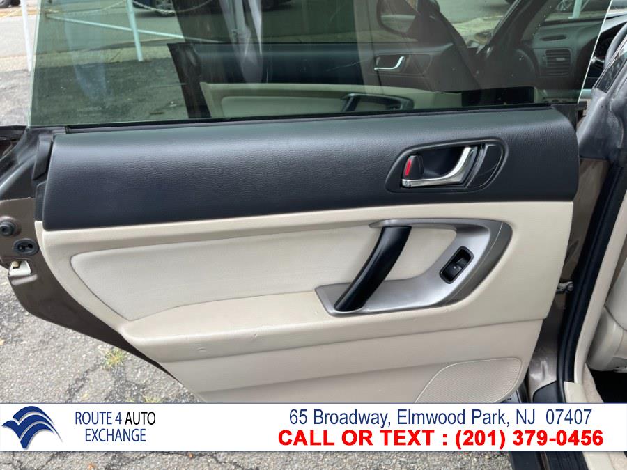 Used Subaru Outback 4dr H4 Auto 2.5i PZEV 2008 | Route 4 Auto Exchange. Elmwood Park, New Jersey Used Subaru Outback 4dr H4 Auto 2.5i PZEV 2008 | Route 4 Auto Exchange. Elmwood Park, New Jersey