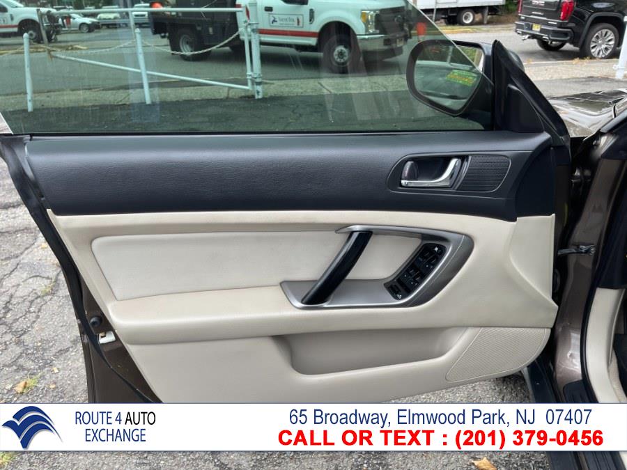 Used Subaru Outback 4dr H4 Auto 2.5i PZEV 2008 | Route 4 Auto Exchange. Elmwood Park, New Jersey Used Subaru Outback 4dr H4 Auto 2.5i PZEV 2008 | Route 4 Auto Exchange. Elmwood Park, New Jersey