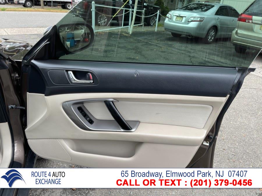 Used Subaru Outback 4dr H4 Auto 2.5i PZEV 2008 | Route 4 Auto Exchange. Elmwood Park, New Jersey Used Subaru Outback 4dr H4 Auto 2.5i PZEV 2008 | Route 4 Auto Exchange. Elmwood Park, New Jersey