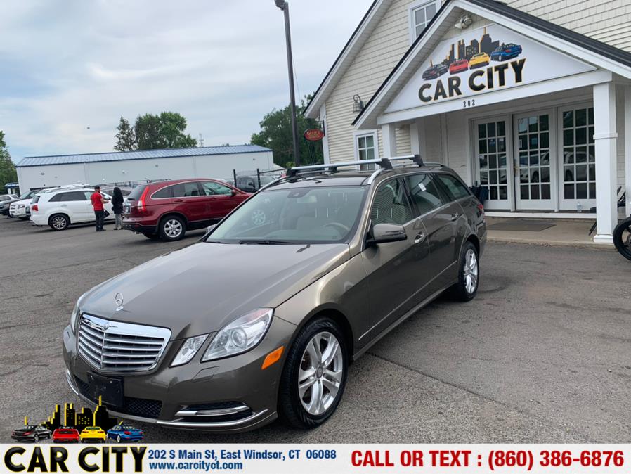 2011 Mercedes-Benz E-Class 4dr Wgn E350 Luxury 4MATIC, available for sale in East Windsor, Connecticut | Car City LLC. East Windsor, Connecticut