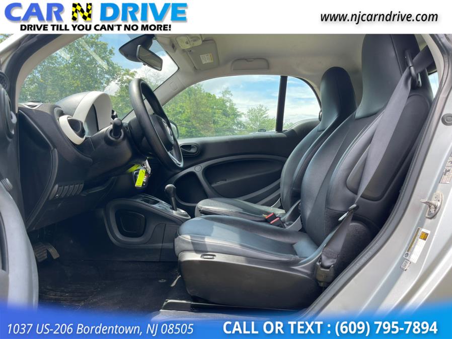 Used Smart Fortwo passion coupe 2016 | Car N Drive. Bordentown, New Jersey Used Smart Fortwo passion coupe 2016 | Car N Drive. Bordentown, New Jersey