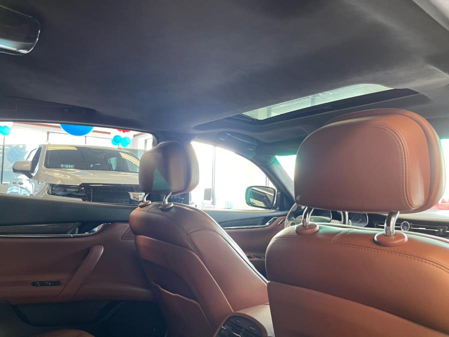 2015 Maserati Quattroporte 4dr Sdn Quattroporte S Q4, available for sale in Inwood, New York | 5 Towns Drive. Inwood, New York 2015 Maserati Quattroporte 4dr Sdn Quattroporte S Q4, available for sale in Inwood, New York | 5 Towns Drive. Inwood, New York