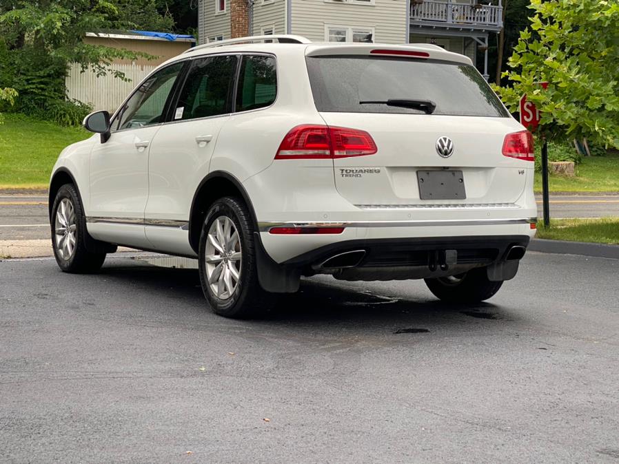 Used Volkswagen Touareg 4dr V6 Sport w/Technology 2016 | Lava Motors 2 Inc. Canton, Connecticut Used Volkswagen Touareg 4dr V6 Sport w/Technology 2016 | Lava Motors 2 Inc. Canton, Connecticut