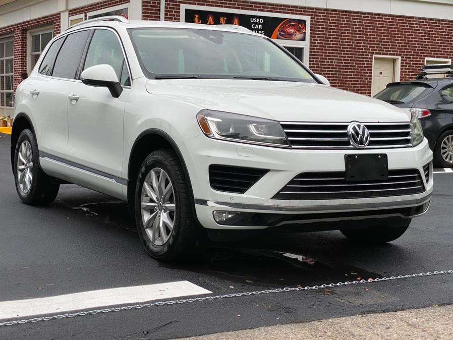 Used Volkswagen Touareg 4dr V6 Sport w/Technology 2016 | Lava Motors 2 Inc. Canton, Connecticut Used Volkswagen Touareg 4dr V6 Sport w/Technology 2016 | Lava Motors 2 Inc. Canton, Connecticut