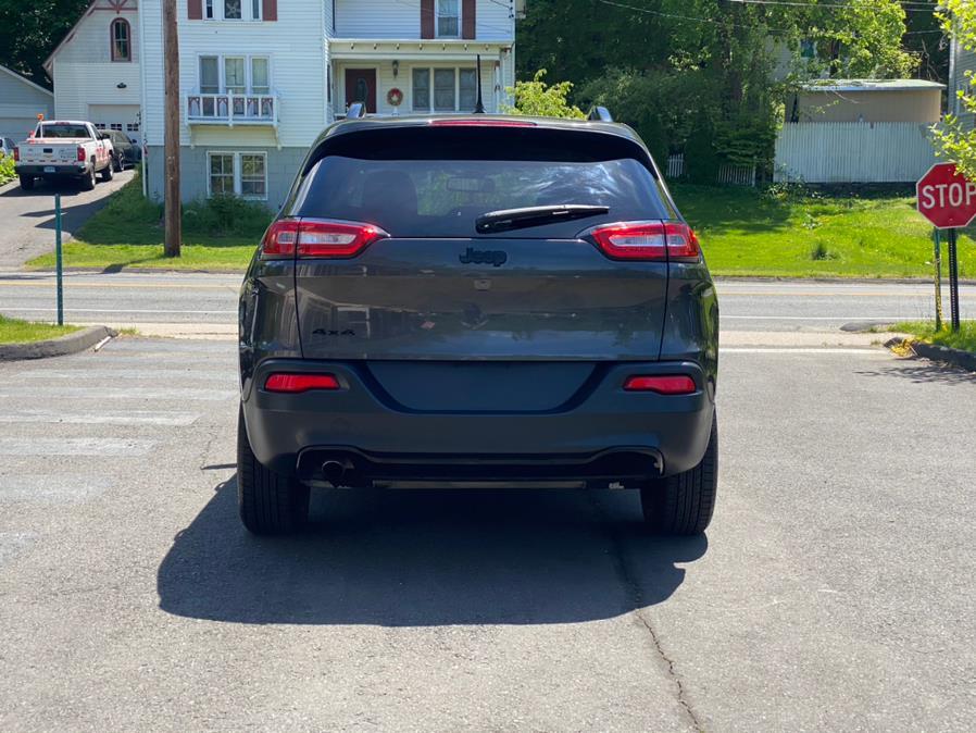 Used Jeep Cherokee 4WD 4dr Latitude 2014 | Lava Motors 2 Inc. Canton, Connecticut Used Jeep Cherokee 4WD 4dr Latitude 2014 | Lava Motors 2 Inc. Canton, Connecticut