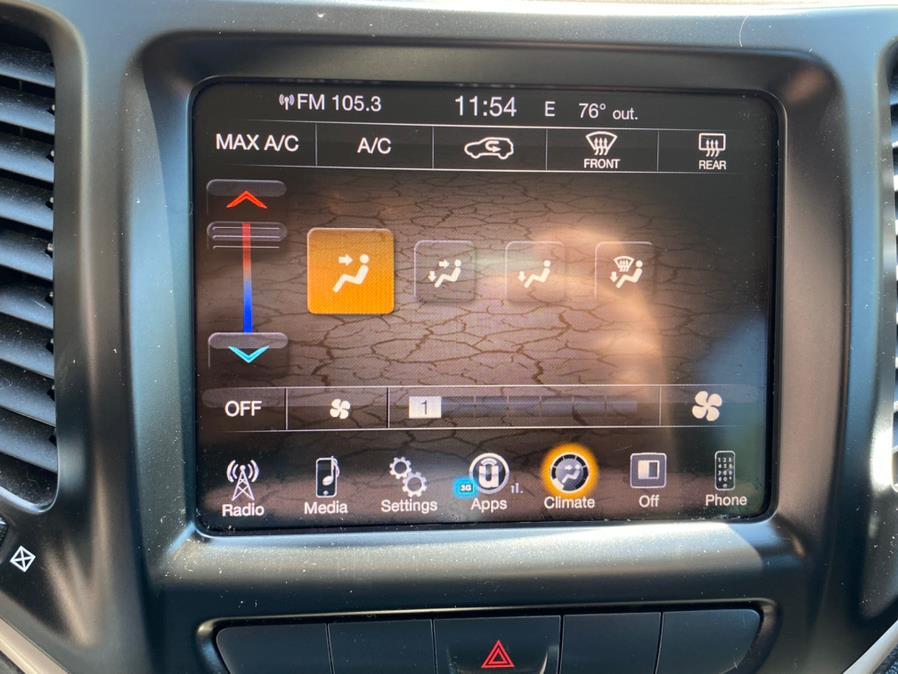 Used Jeep Cherokee 4WD 4dr Latitude 2014 | Lava Motors 2 Inc. Canton, Connecticut Used Jeep Cherokee 4WD 4dr Latitude 2014 | Lava Motors 2 Inc. Canton, Connecticut