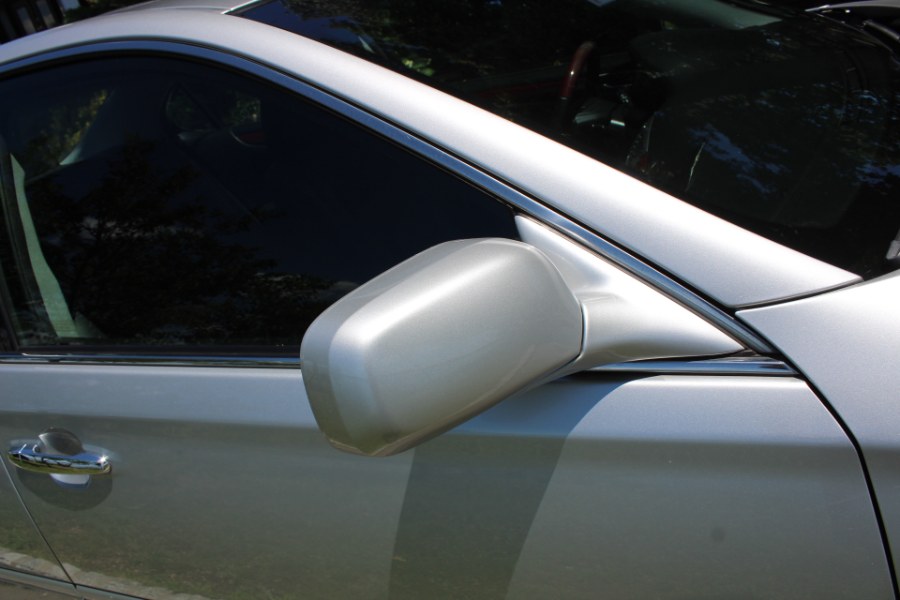 2005 Lexus ES 330 4dr Sdn, available for sale in Great Neck, New York | Great Neck Car Buyers & Sellers. Great Neck, New York 2005 Lexus ES 330 4dr Sdn, available for sale in Great Neck, New York | Great Neck Car Buyers & Sellers. Great Neck, New York
