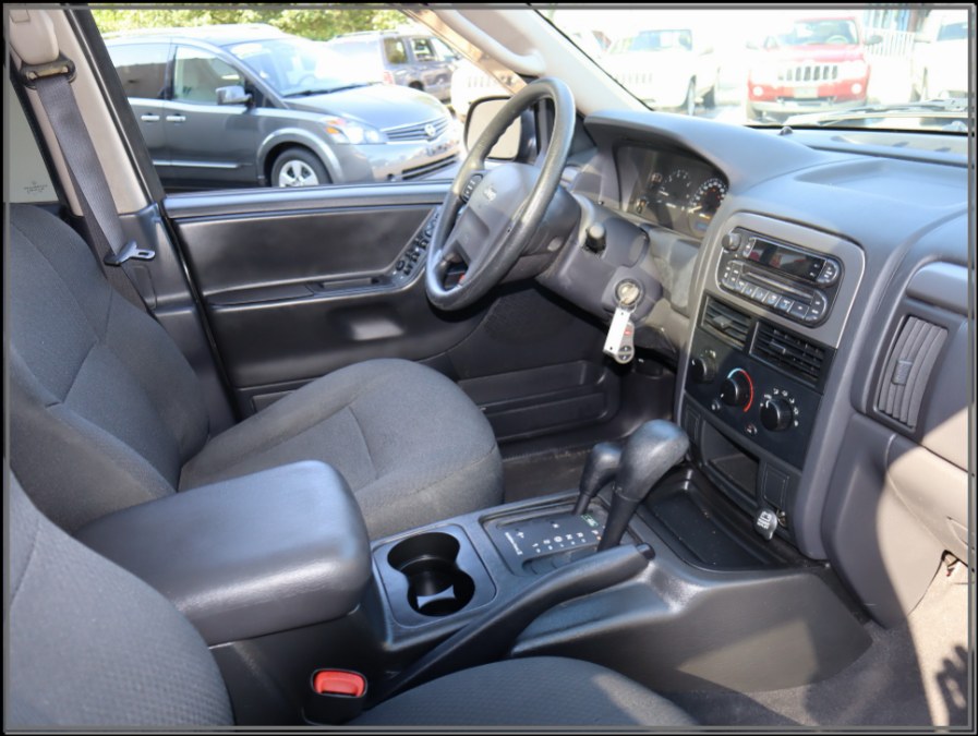 Used Jeep Grand Cherokee 4dr Laredo 4WD 2004 | My Auto Inc.. Huntington Station, New York Used Jeep Grand Cherokee 4dr Laredo 4WD 2004 | My Auto Inc.. Huntington Station, New York