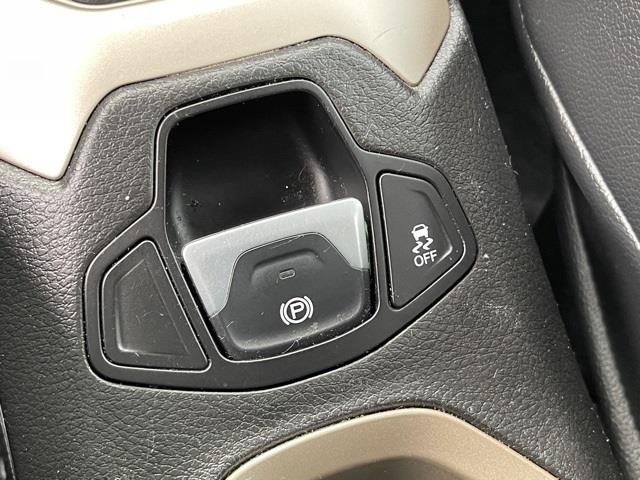 Used Jeep Renegade Latitude 2015 | Hillside Auto Outlet. Jamaica, New York Used Jeep Renegade Latitude 2015 | Hillside Auto Outlet. Jamaica, New York