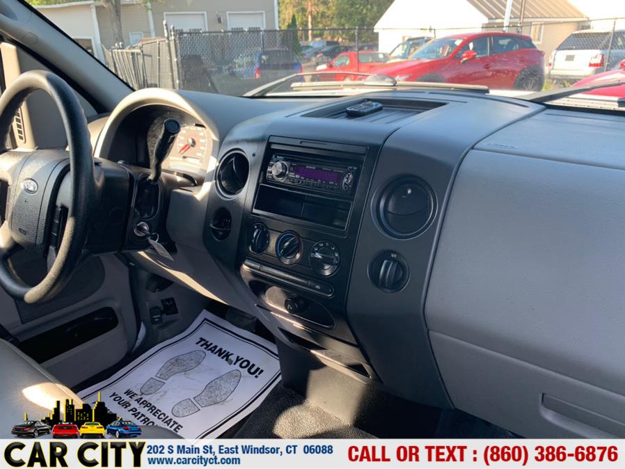 Used Ford F-150 2WD Reg Cab 126" XL 2007 | Car City LLC. East Windsor, Connecticut Used Ford F-150 2WD Reg Cab 126" XL 2007 | Car City LLC. East Windsor, Connecticut