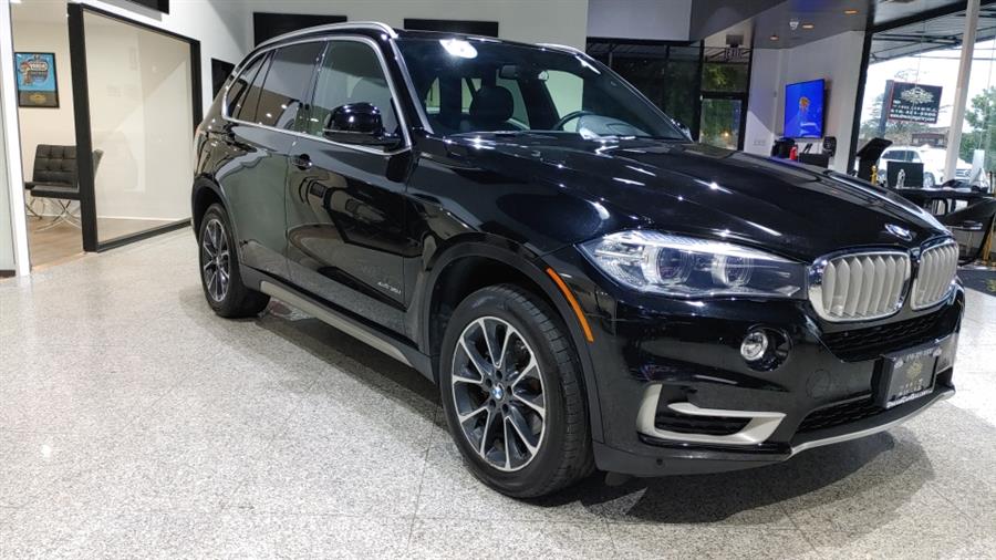 Used BMW X5 xDrive35i Sports Activity Vehicle 2018 | Dream Car Gallery. Woodbury, New York Used BMW X5 xDrive35i Sports Activity Vehicle 2018 | Dream Car Gallery. Woodbury, New York