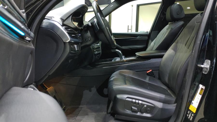 Used BMW X5 xDrive35i Sports Activity Vehicle 2018 | Dream Car Gallery. Woodbury, New York Used BMW X5 xDrive35i Sports Activity Vehicle 2018 | Dream Car Gallery. Woodbury, New York
