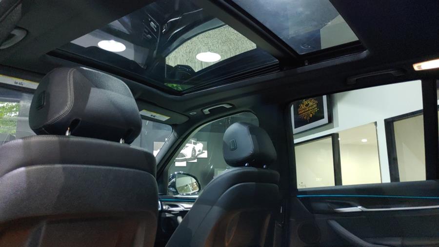 Used BMW X5 xDrive35i Sports Activity Vehicle 2018 | Dream Car Gallery. Woodbury, New York Used BMW X5 xDrive35i Sports Activity Vehicle 2018 | Dream Car Gallery. Woodbury, New York