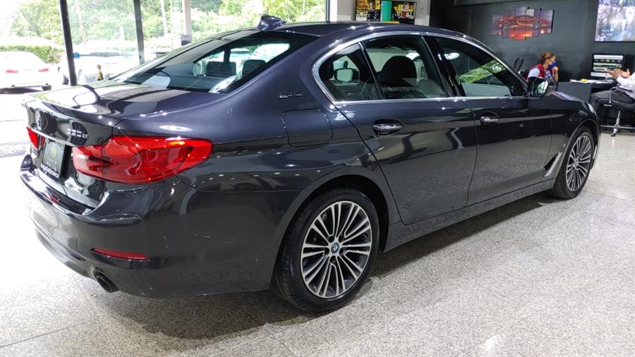 Used BMW 5 Series 530e xDrive iPerformance Plug-In Hybrid 2018 | Dream Car Gallery. Woodbury, New York Used BMW 5 Series 530e xDrive iPerformance Plug-In Hybrid 2018 | Dream Car Gallery. Woodbury, New York