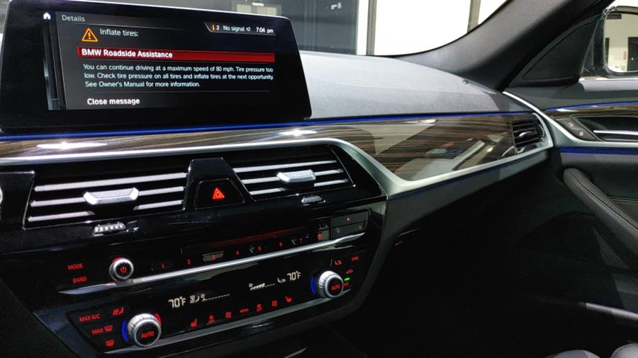 Used BMW 5 Series 530e xDrive iPerformance Plug-In Hybrid 2018 | Dream Car Gallery. Woodbury, New York Used BMW 5 Series 530e xDrive iPerformance Plug-In Hybrid 2018 | Dream Car Gallery. Woodbury, New York