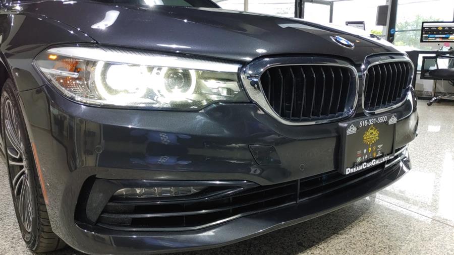 Used BMW 5 Series 530e xDrive iPerformance Plug-In Hybrid 2018 | Dream Car Gallery. Woodbury, New York Used BMW 5 Series 530e xDrive iPerformance Plug-In Hybrid 2018 | Dream Car Gallery. Woodbury, New York