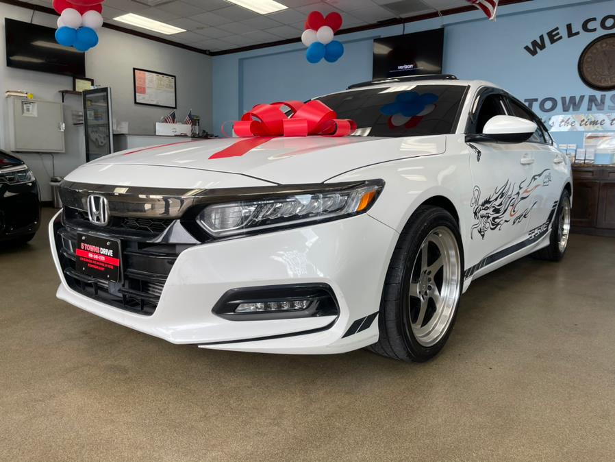 2019 Honda Accord Sedan Sport 2.0T Manual, available for sale in Inwood, New York | 5 Towns Drive. Inwood, New York 2019 Honda Accord Sedan Sport 2.0T Manual, available for sale in Inwood, New York | 5 Towns Drive. Inwood, New York