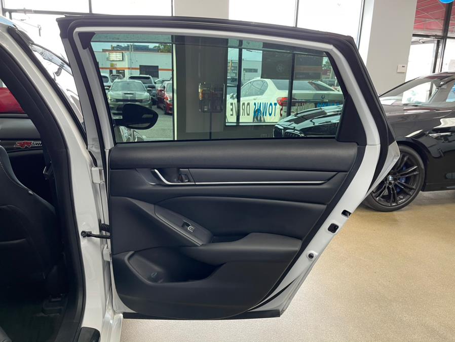 2019 Honda Accord Sedan Sport 2.0T Manual, available for sale in Inwood, New York | 5 Towns Drive. Inwood, New York 2019 Honda Accord Sedan Sport 2.0T Manual, available for sale in Inwood, New York | 5 Towns Drive. Inwood, New York