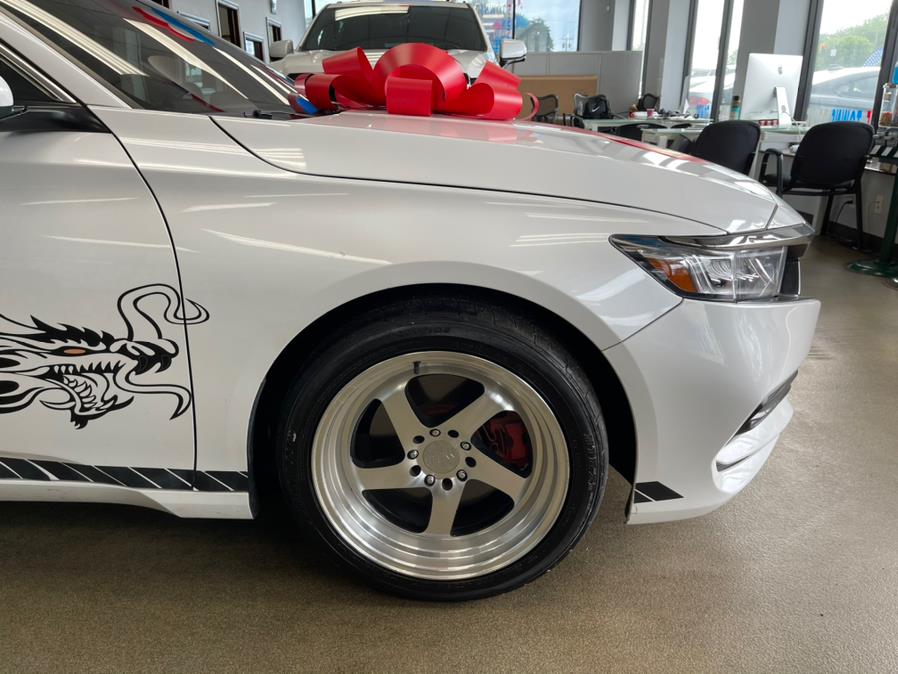 2019 Honda Accord Sedan Sport 2.0T Manual, available for sale in Inwood, New York | 5 Towns Drive. Inwood, New York 2019 Honda Accord Sedan Sport 2.0T Manual, available for sale in Inwood, New York | 5 Towns Drive. Inwood, New York