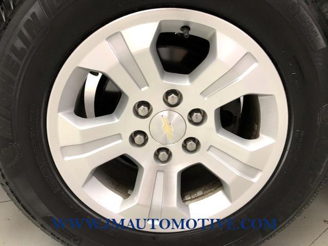 2017 Chevrolet Silverado 1500 4WD Double Cab 143.5 LT w/2LT, available for sale in Naugatuck, Connecticut | J&M Automotive Sls&Svc LLC. Naugatuck, Connecticut 2017 Chevrolet Silverado 1500 4WD Double Cab 143.5 LT w/2LT, available for sale in Naugatuck, Connecticut | J&M Automotive Sls&Svc LLC. Naugatuck, Connecticut