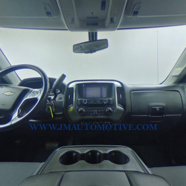 2017 Chevrolet Silverado 1500 4WD Double Cab 143.5 LT w/2LT, available for sale in Naugatuck, Connecticut | J&M Automotive Sls&Svc LLC. Naugatuck, Connecticut 2017 Chevrolet Silverado 1500 4WD Double Cab 143.5 LT w/2LT, available for sale in Naugatuck, Connecticut | J&M Automotive Sls&Svc LLC. Naugatuck, Connecticut