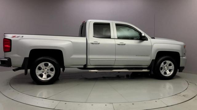 2017 Chevrolet Silverado 1500 4WD Double Cab 143.5 LT w/2LT, available for sale in Naugatuck, Connecticut | J&M Automotive Sls&Svc LLC. Naugatuck, Connecticut 2017 Chevrolet Silverado 1500 4WD Double Cab 143.5 LT w/2LT, available for sale in Naugatuck, Connecticut | J&M Automotive Sls&Svc LLC. Naugatuck, Connecticut