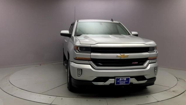 2017 Chevrolet Silverado 1500 4WD Double Cab 143.5 LT w/2LT, available for sale in Naugatuck, Connecticut | J&M Automotive Sls&Svc LLC. Naugatuck, Connecticut 2017 Chevrolet Silverado 1500 4WD Double Cab 143.5 LT w/2LT, available for sale in Naugatuck, Connecticut | J&M Automotive Sls&Svc LLC. Naugatuck, Connecticut