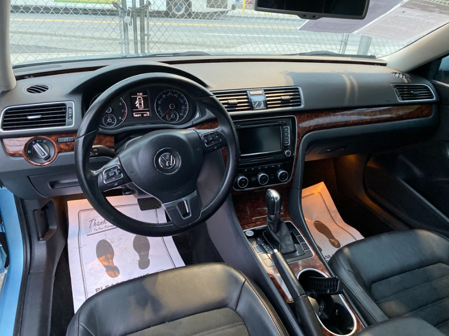 2013 Volkswagen Passat 4dr Sdn 2.5L Auto SEL Premium PZEV, available for sale in Middle Village, New York | Middle Village Motors . Middle Village, New York 2013 Volkswagen Passat 4dr Sdn 2.5L Auto SEL Premium PZEV, available for sale in Middle Village, New York | Middle Village Motors . Middle Village, New York