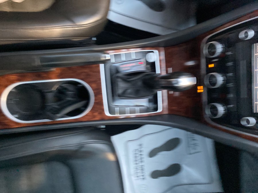 2013 Volkswagen Passat 4dr Sdn 2.5L Auto SEL Premium PZEV, available for sale in Middle Village, New York | Middle Village Motors . Middle Village, New York 2013 Volkswagen Passat 4dr Sdn 2.5L Auto SEL Premium PZEV, available for sale in Middle Village, New York | Middle Village Motors . Middle Village, New York