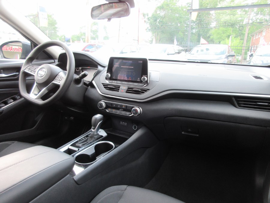 2021 Nissan Altima 2.5 SV Sedan, available for sale in Linden, New Jersey | Route 27 Auto Mall. Linden, New Jersey 2021 Nissan Altima 2.5 SV Sedan, available for sale in Linden, New Jersey | Route 27 Auto Mall. Linden, New Jersey