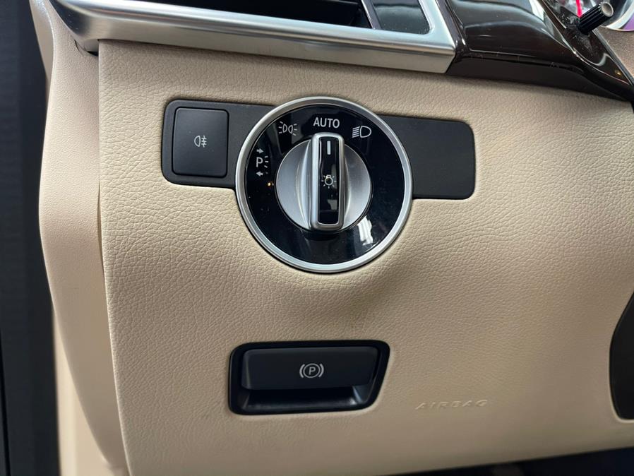 2018 Mercedes-Benz GLE GLE 350 4MATIC SUV, available for sale in Inwood, New York | 5 Towns Drive. Inwood, New York 2018 Mercedes-Benz GLE GLE 350 4MATIC SUV, available for sale in Inwood, New York | 5 Towns Drive. Inwood, New York