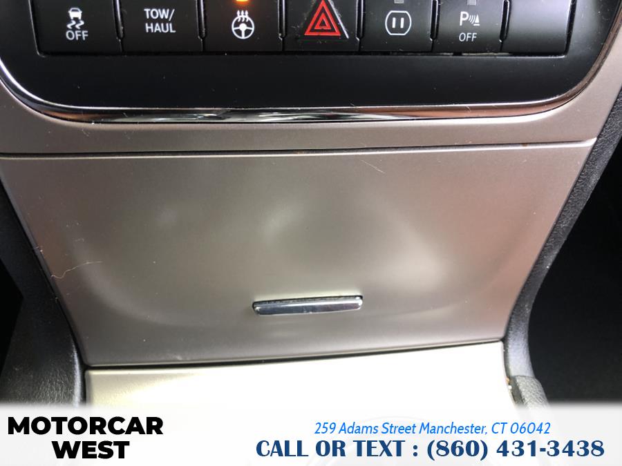 2012 Jeep Grand Cherokee 4WD 4dr Overland, available for sale in Manchester, Connecticut | Motorcar West. Manchester, Connecticut 2012 Jeep Grand Cherokee 4WD 4dr Overland, available for sale in Manchester, Connecticut | Motorcar West. Manchester, Connecticut