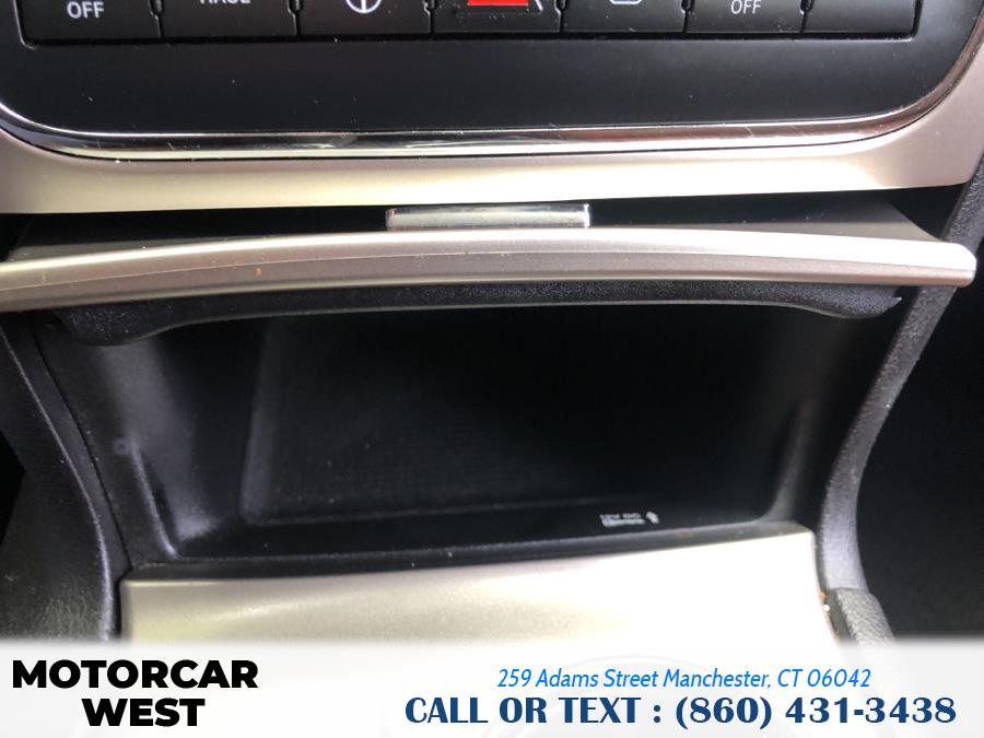 2012 Jeep Grand Cherokee 4WD 4dr Overland, available for sale in Manchester, Connecticut | Motorcar West. Manchester, Connecticut 2012 Jeep Grand Cherokee 4WD 4dr Overland, available for sale in Manchester, Connecticut | Motorcar West. Manchester, Connecticut