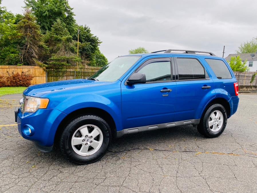 Used Ford Escape 4WD 4dr XLT 2012 | Supreme Automotive. New Britain, Connecticut Used Ford Escape 4WD 4dr XLT 2012 | Supreme Automotive. New Britain, Connecticut