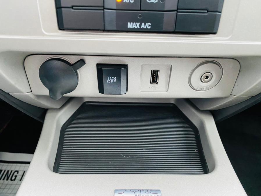 Used Ford Escape 4WD 4dr XLT 2012 | Supreme Automotive. New Britain, Connecticut Used Ford Escape 4WD 4dr XLT 2012 | Supreme Automotive. New Britain, Connecticut