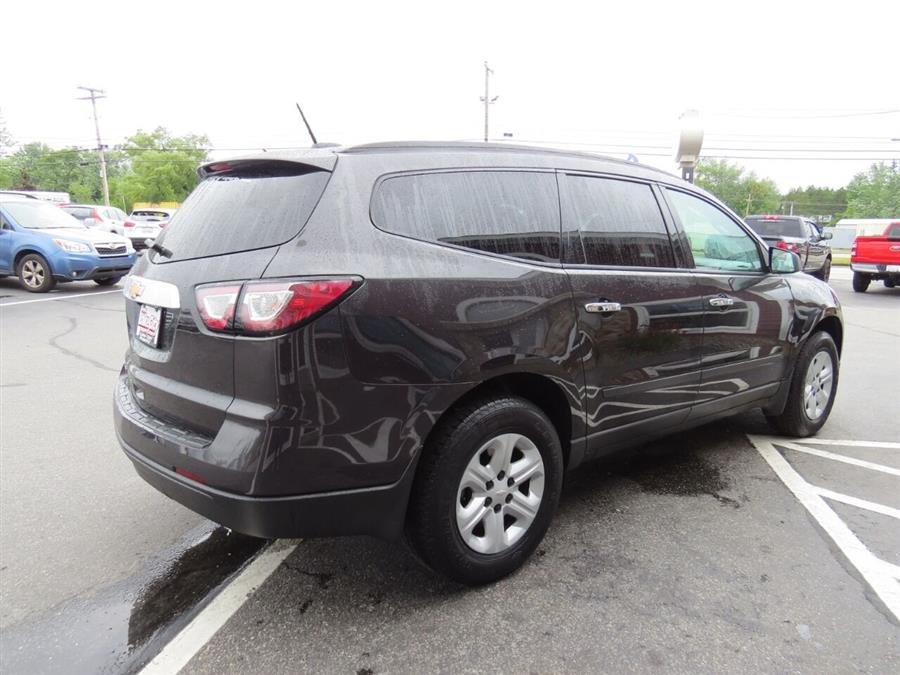 Used Chevrolet Traverse LS AWD 4dr SUV 2017 | Lake City Exports Inc. Auburn, Maine Used Chevrolet Traverse LS AWD 4dr SUV 2017 | Lake City Exports Inc. Auburn, Maine