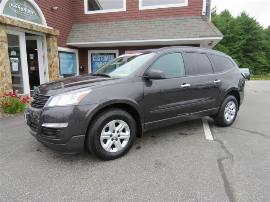 Used Chevrolet Traverse LS AWD 4dr SUV 2017 | Lake City Exports Inc. Auburn, Maine Used Chevrolet Traverse LS AWD 4dr SUV 2017 | Lake City Exports Inc. Auburn, Maine