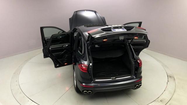 2015 Porsche Cayenne AWD 4dr S, available for sale in Naugatuck, Connecticut | J&M Automotive Sls&Svc LLC. Naugatuck, Connecticut 2015 Porsche Cayenne AWD 4dr S, available for sale in Naugatuck, Connecticut | J&M Automotive Sls&Svc LLC. Naugatuck, Connecticut