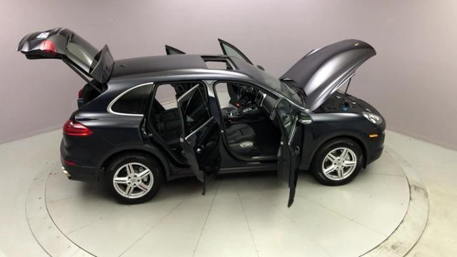 2015 Porsche Cayenne AWD 4dr S, available for sale in Naugatuck, Connecticut | J&M Automotive Sls&Svc LLC. Naugatuck, Connecticut 2015 Porsche Cayenne AWD 4dr S, available for sale in Naugatuck, Connecticut | J&M Automotive Sls&Svc LLC. Naugatuck, Connecticut