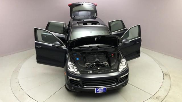 2015 Porsche Cayenne AWD 4dr S, available for sale in Naugatuck, Connecticut | J&M Automotive Sls&Svc LLC. Naugatuck, Connecticut 2015 Porsche Cayenne AWD 4dr S, available for sale in Naugatuck, Connecticut | J&M Automotive Sls&Svc LLC. Naugatuck, Connecticut