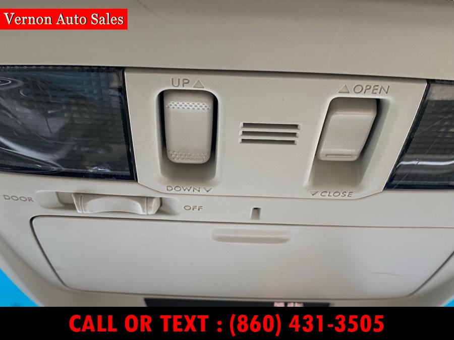 2015 Subaru Outback 4dr Wgn 2.5i Limited PZEV, available for sale in Manchester, Connecticut | Vernon Auto Sale & Service. Manchester, Connecticut 2015 Subaru Outback 4dr Wgn 2.5i Limited PZEV, available for sale in Manchester, Connecticut | Vernon Auto Sale & Service. Manchester, Connecticut