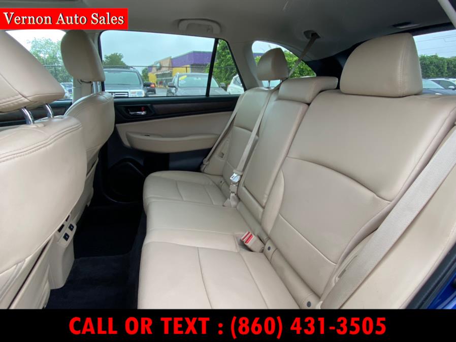 2015 Subaru Outback 4dr Wgn 2.5i Limited PZEV, available for sale in Manchester, Connecticut | Vernon Auto Sale & Service. Manchester, Connecticut 2015 Subaru Outback 4dr Wgn 2.5i Limited PZEV, available for sale in Manchester, Connecticut | Vernon Auto Sale & Service. Manchester, Connecticut