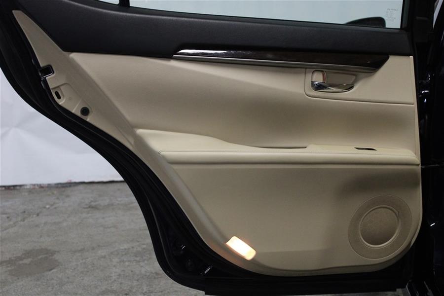 2015 Lexus Es 350, available for sale in Paterson, New Jersey | Fast Track Motors. Paterson, New Jersey 2015 Lexus Es 350, available for sale in Paterson, New Jersey | Fast Track Motors. Paterson, New Jersey